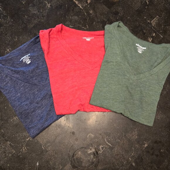 BUNDLE ALRERT! Old Navy Vintage V-neck T-shirts-3 Tops - 1 PRICE - BUNDLE WOW!!! - Picture 6 of 9